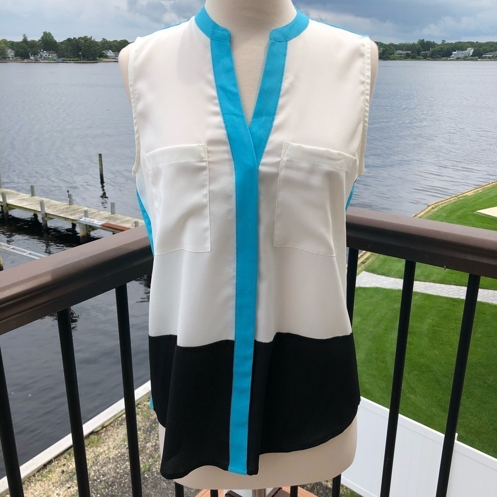 Ivanka Trump sleeveless blouse, Size s